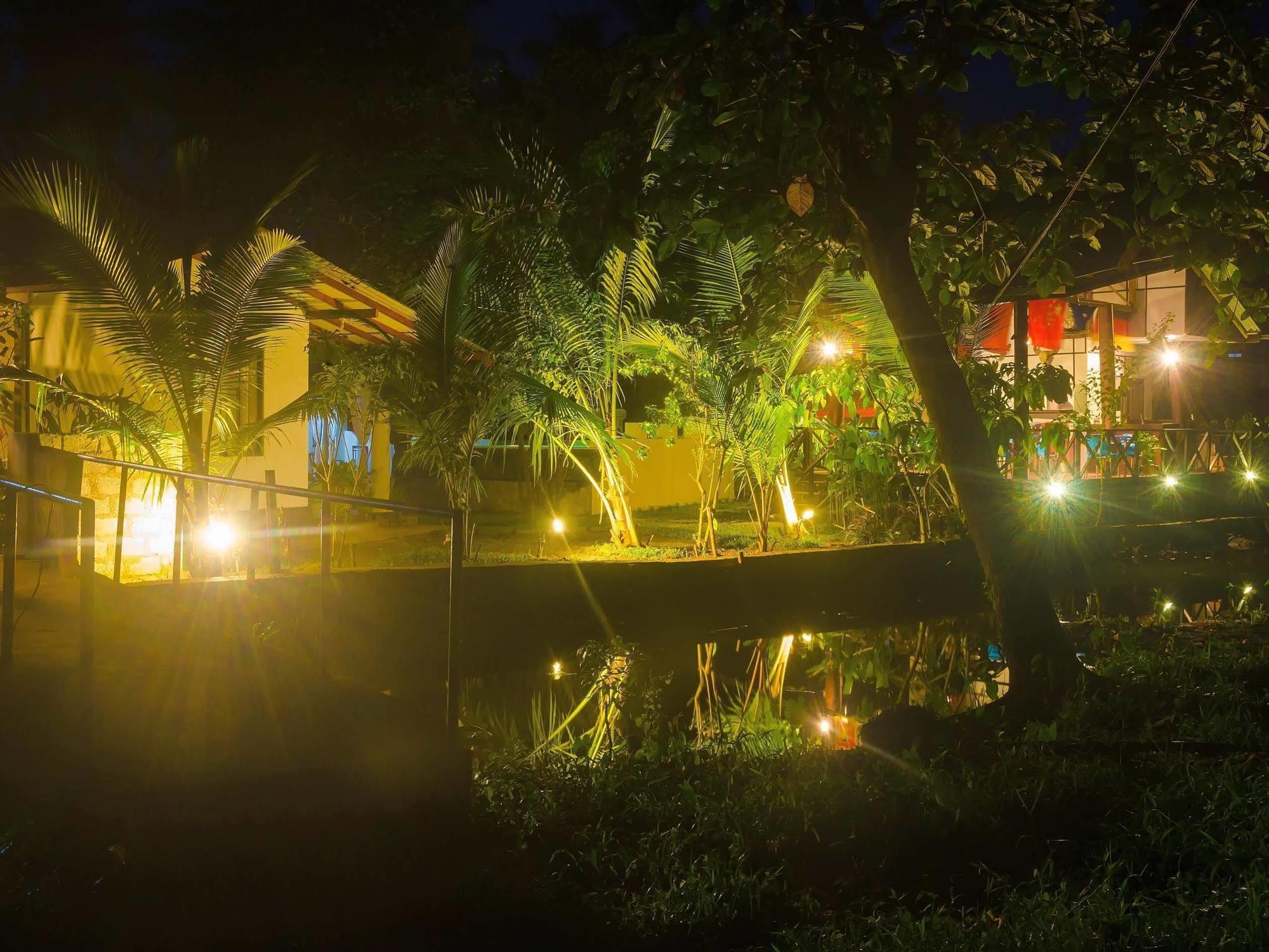 Nature Villa (Adults Only) Unawatuna Eksteriør bilde
